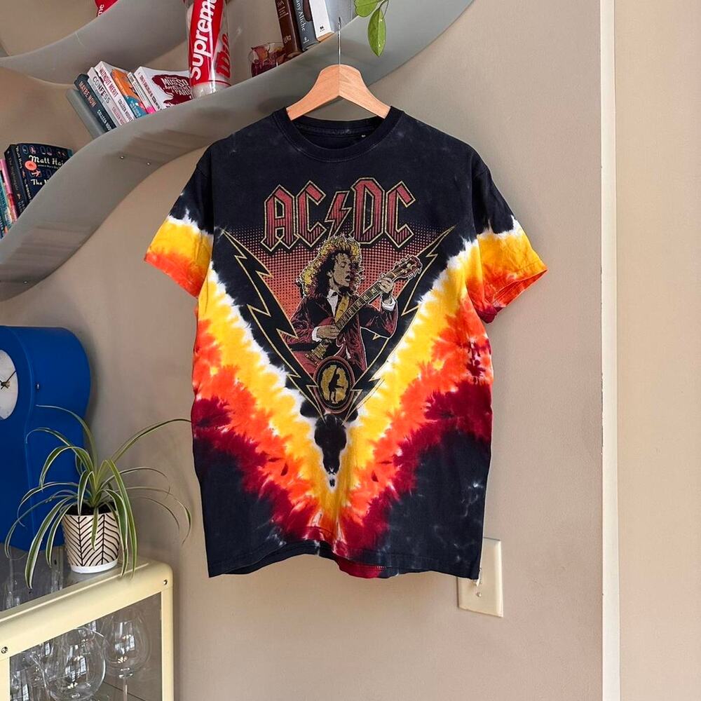 Vintage Y2K AC/DC Band Shirt